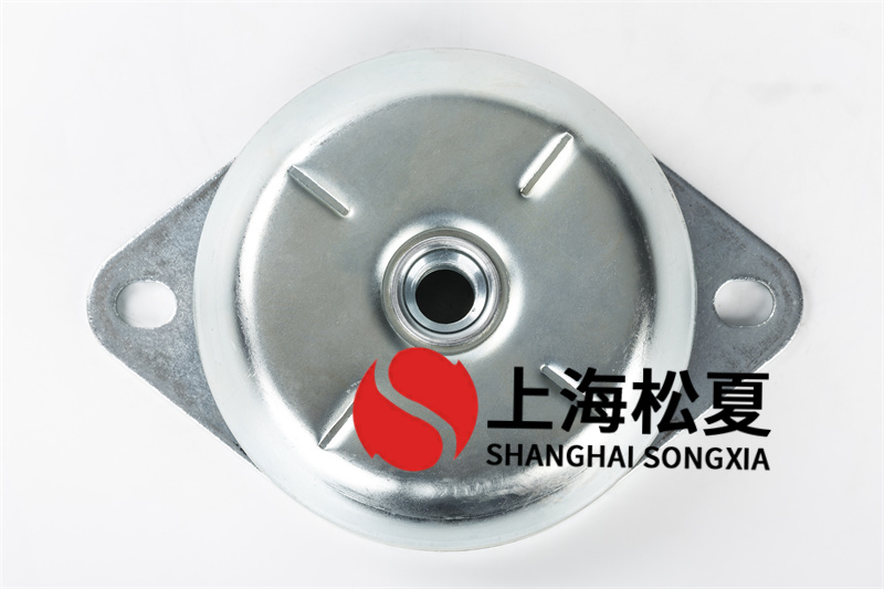 工程機械用橡膠<a href='http://www.770333.cn' target='_blank'><u>減震器</u></a>的制作方法技術領域